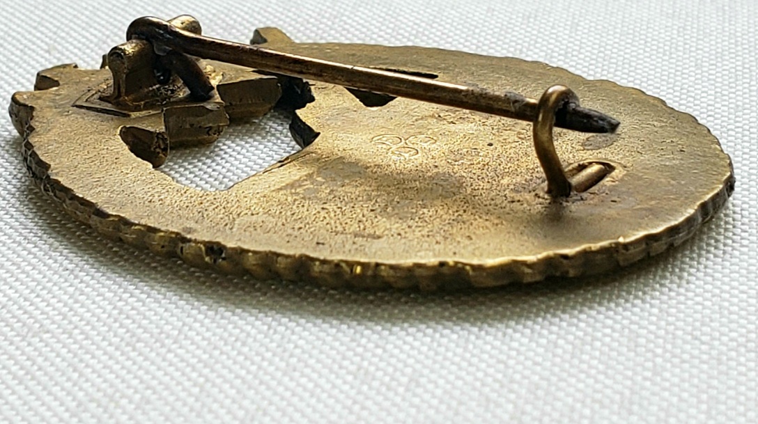 Kriegsmarine Badges , Insignia , related items.